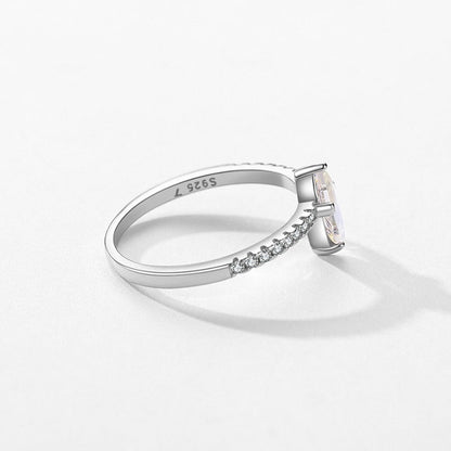 Anillo de Plata 925 con Tachuelas de Circonitas Rombos